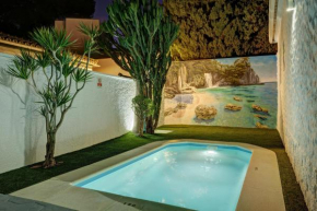 Villa Isabel By Seric, 15' walking to the beach, Torremolinos